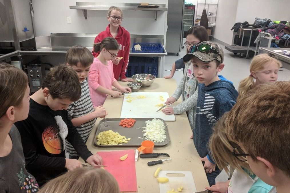 Jun. 17: Youth Cooking Camp (#213572-01)
